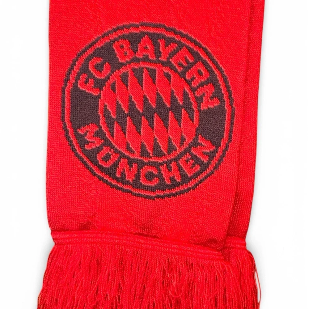 Adidas Bayern Munich Red Fan Scarf